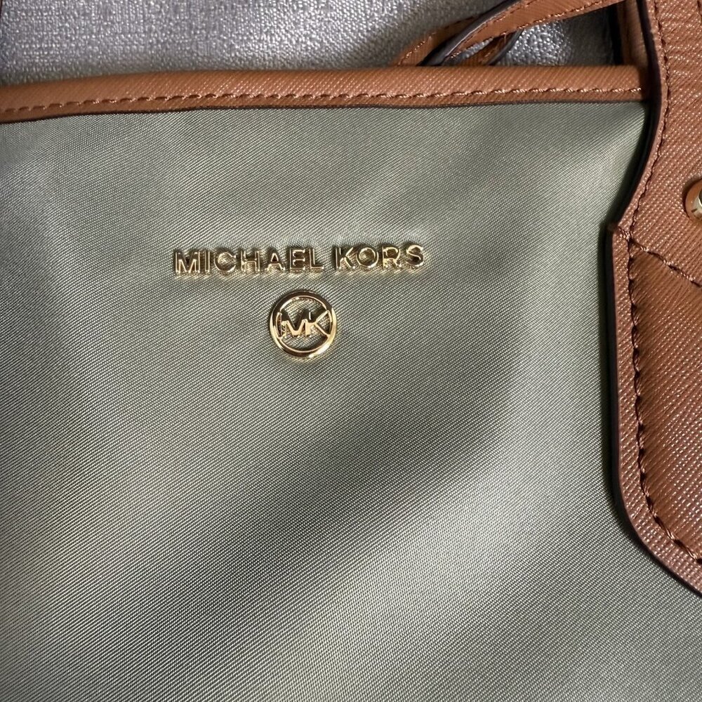 Michael Kors Eva Large Nylon Leather Tote Wh Match Pouch Army Green Timeless - Picture 12 of 16